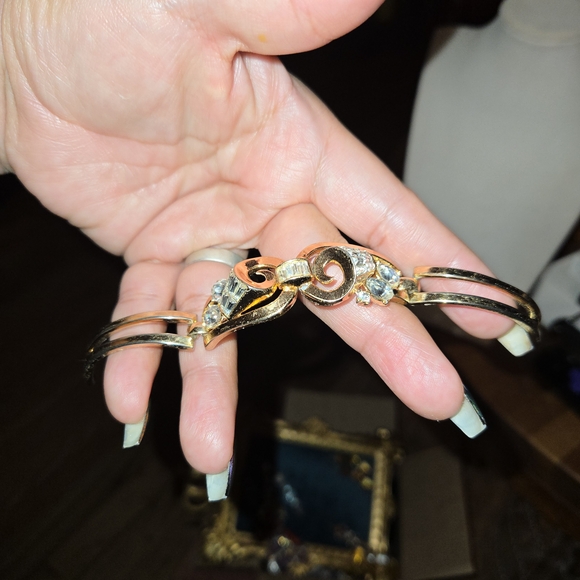 Superb Trifari Vintage 1960s Designer Diamante Bracelet (Book Piece) - Picture 4 of 10